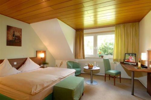 Hotel Zur Erholung & Restaurant Amme'S Landhaus Eicklingen Exterior photo