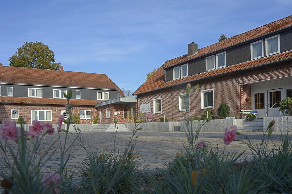 Hotel Zur Erholung & Restaurant Amme'S Landhaus Eicklingen Exterior photo